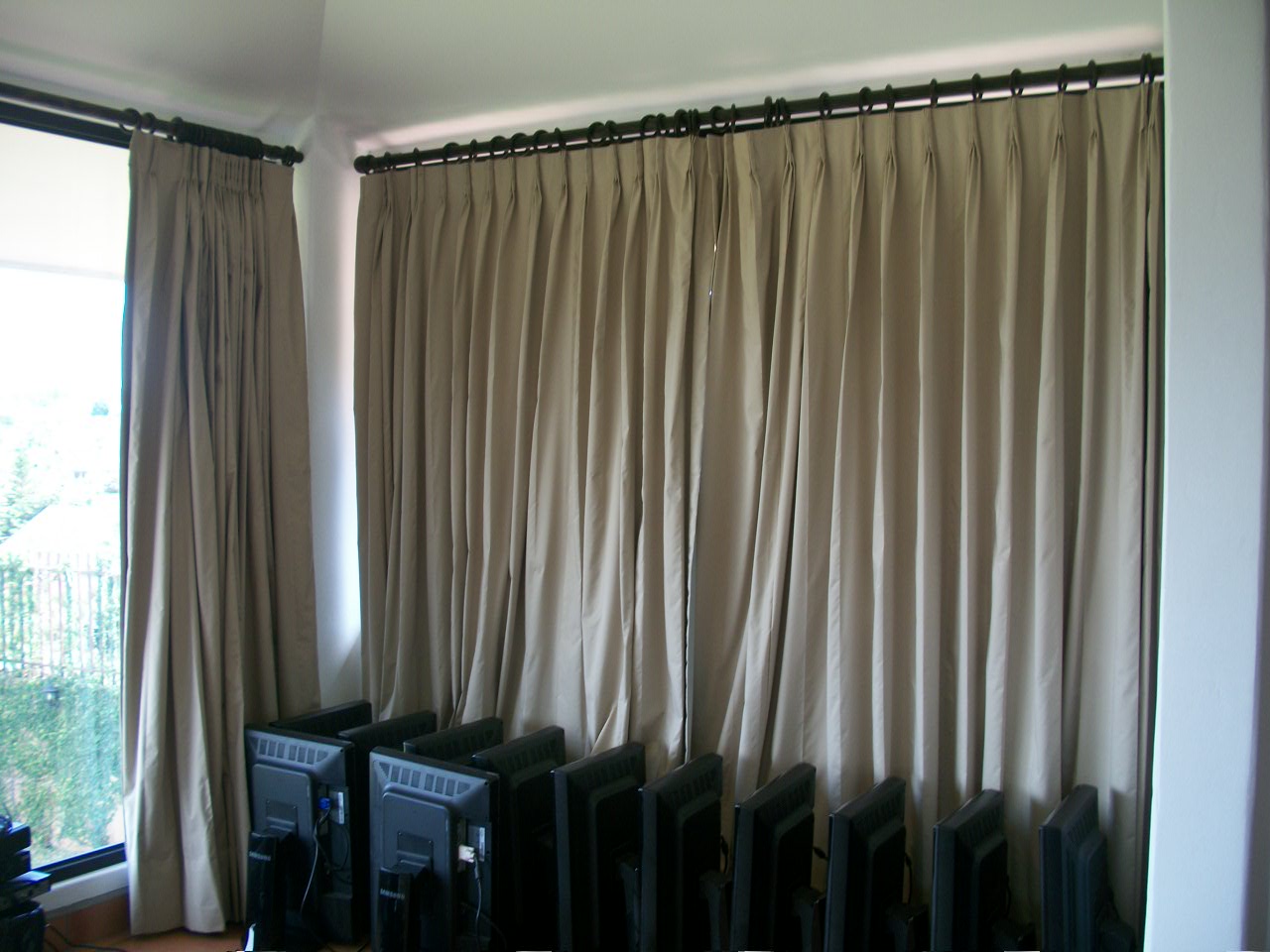 Big Lots Curtains For Living Room