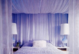 1600x1600px A Stunningly Beautiful Canopied Bed Picture in Bedroom