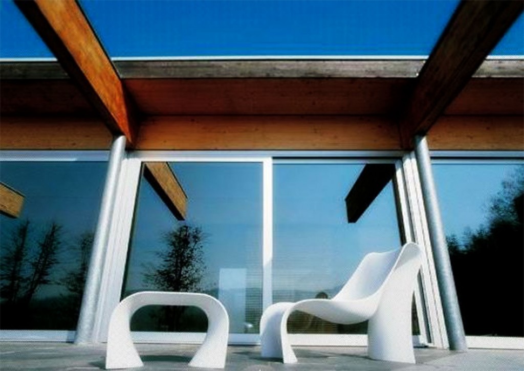 Accent Chair For Relaxing Outside in Chair