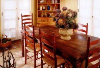 1600x1200px French Country Style Dining Room Picture in Kitchen