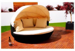 1600x1333px Garden Chair With Hood In Black Picture in Chair