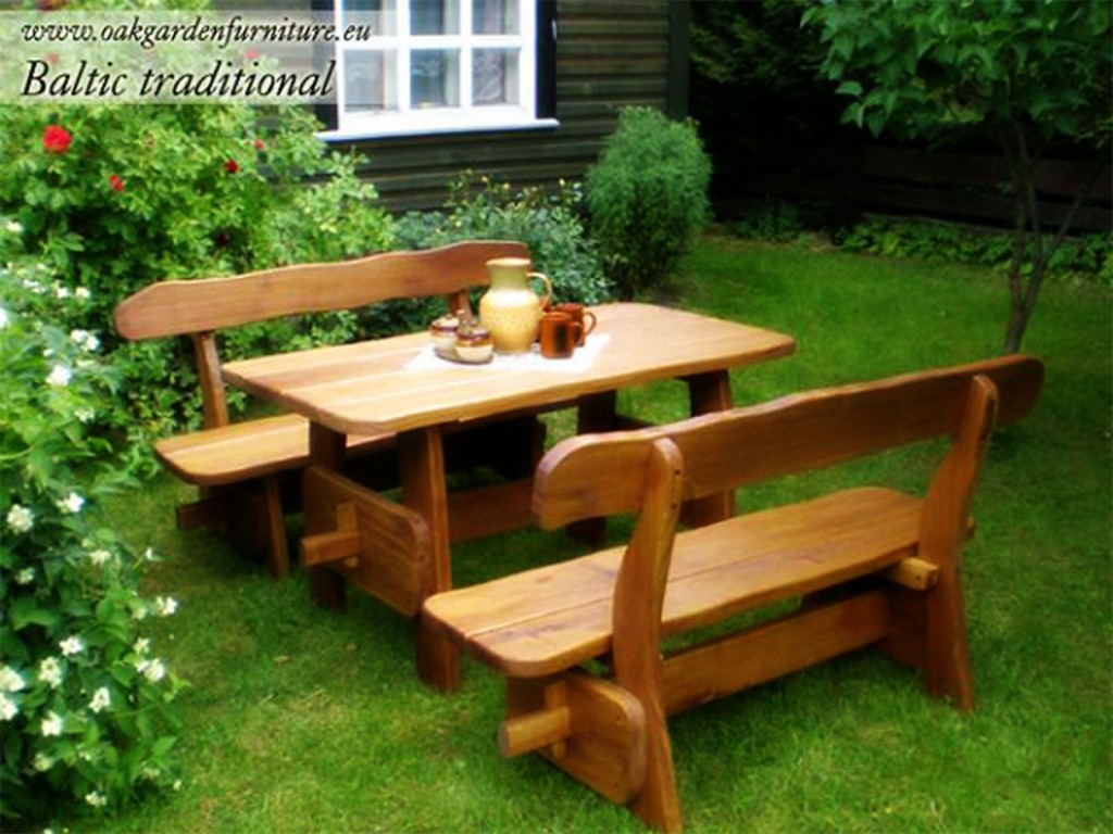 Traditional And Classic Outdoor Furniture in Furniture Idea
