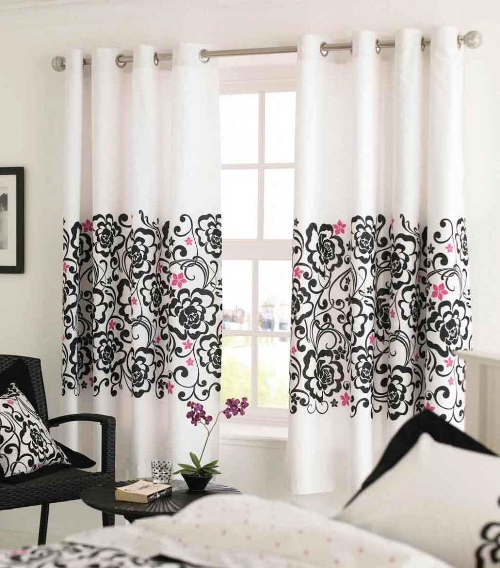 White And Black Curtains in Curtain