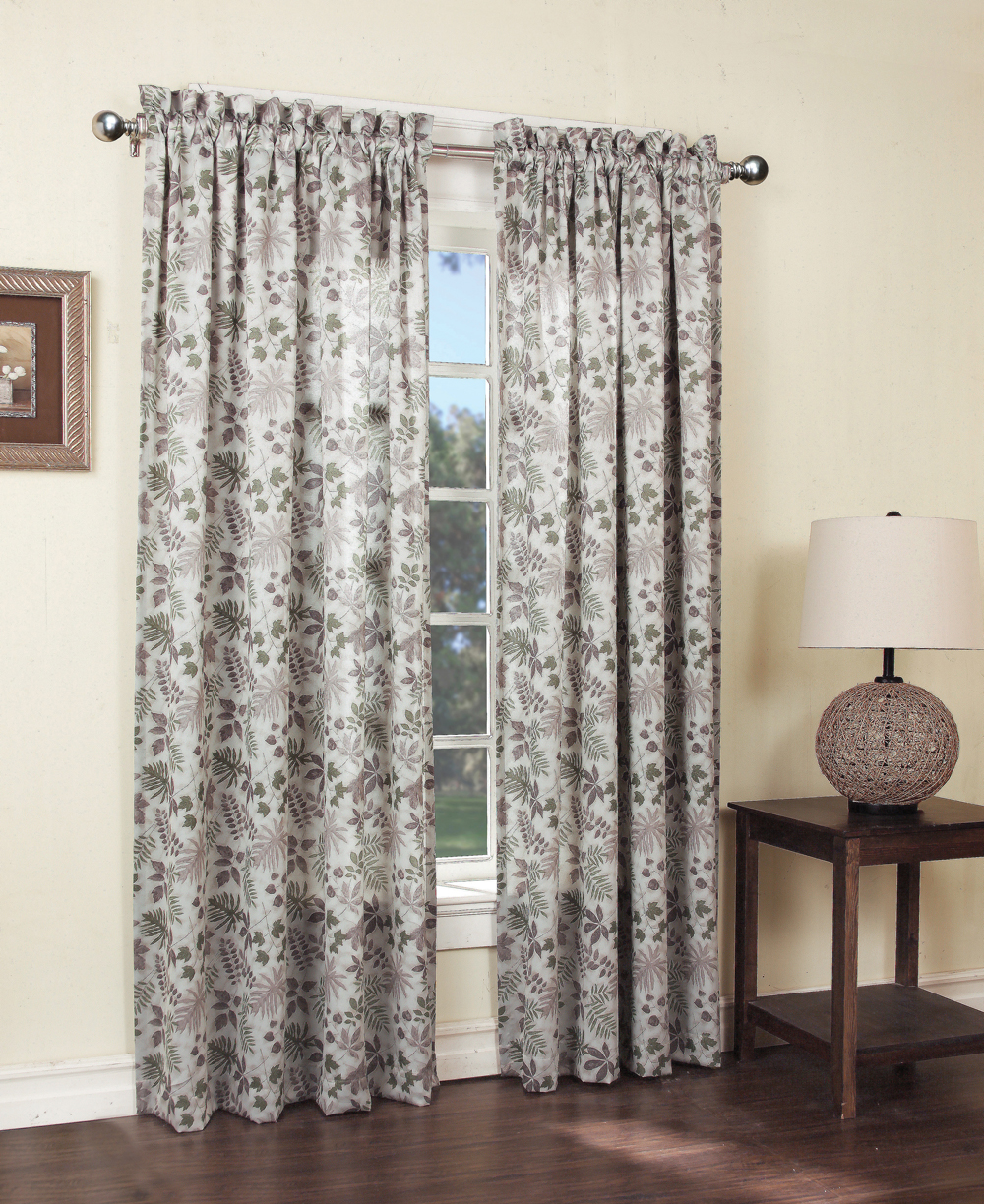 Country Curtains Locations in Curtain