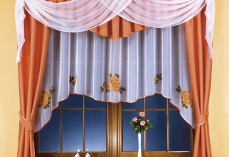 800x727px Drapes And Curtains Picture in Curtain