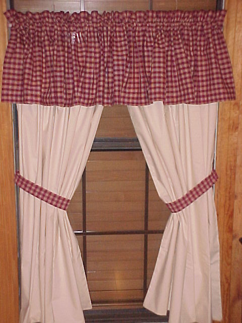 Primitive Curtains in Curtain