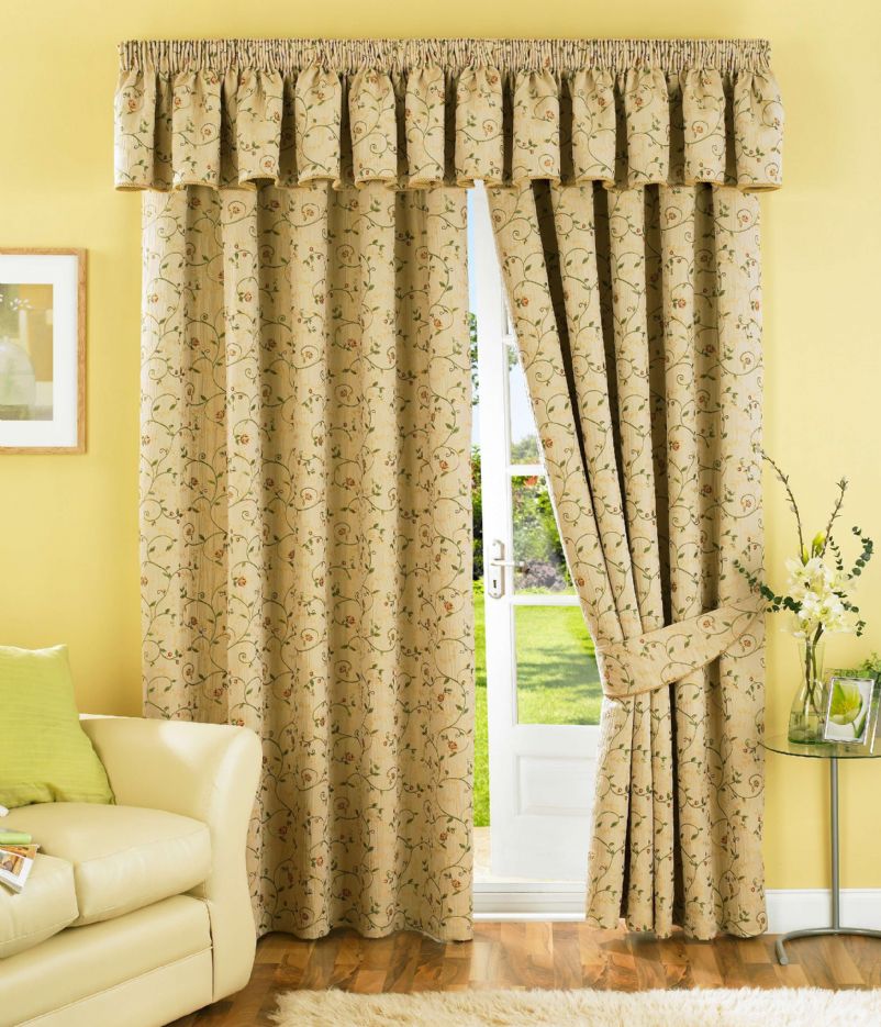 Ready Made Curtains in Curtain