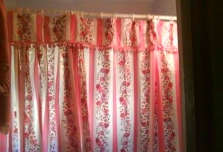 640x480px Vintage Shower Curtain Picture in Curtain