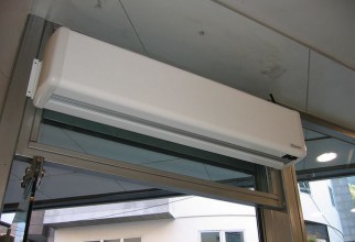 640x480px Air Curtain Door Picture in Curtain