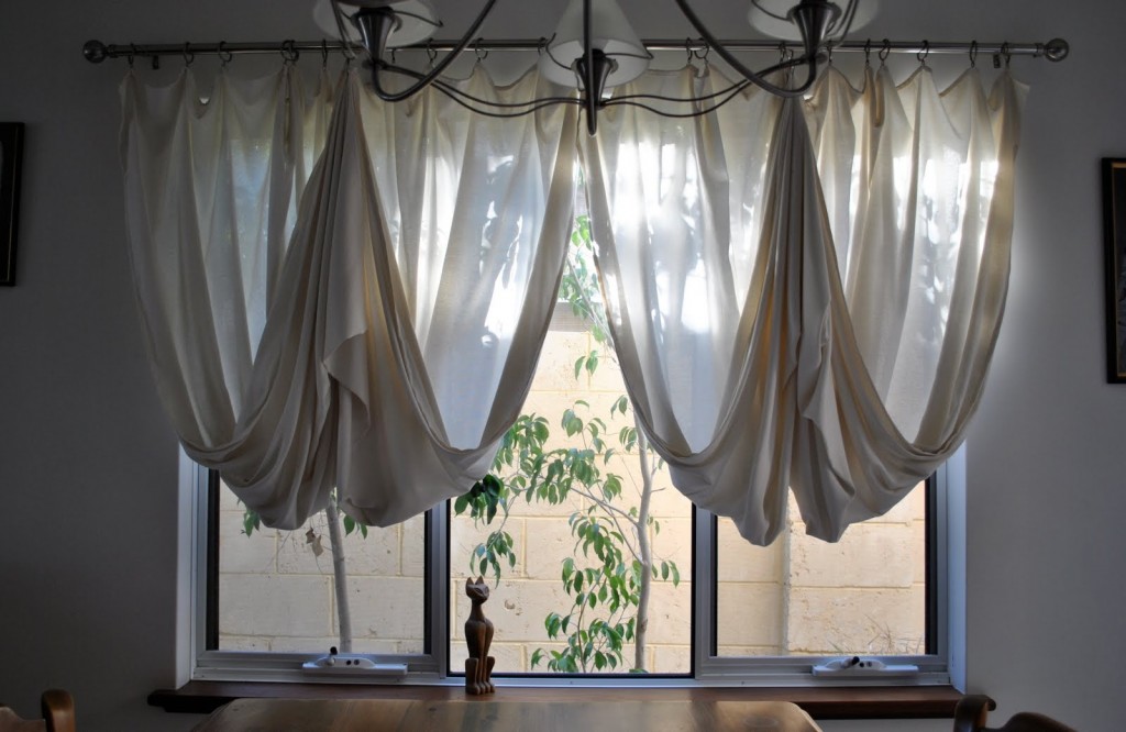 Dining Room Curtain Ideas in Curtain