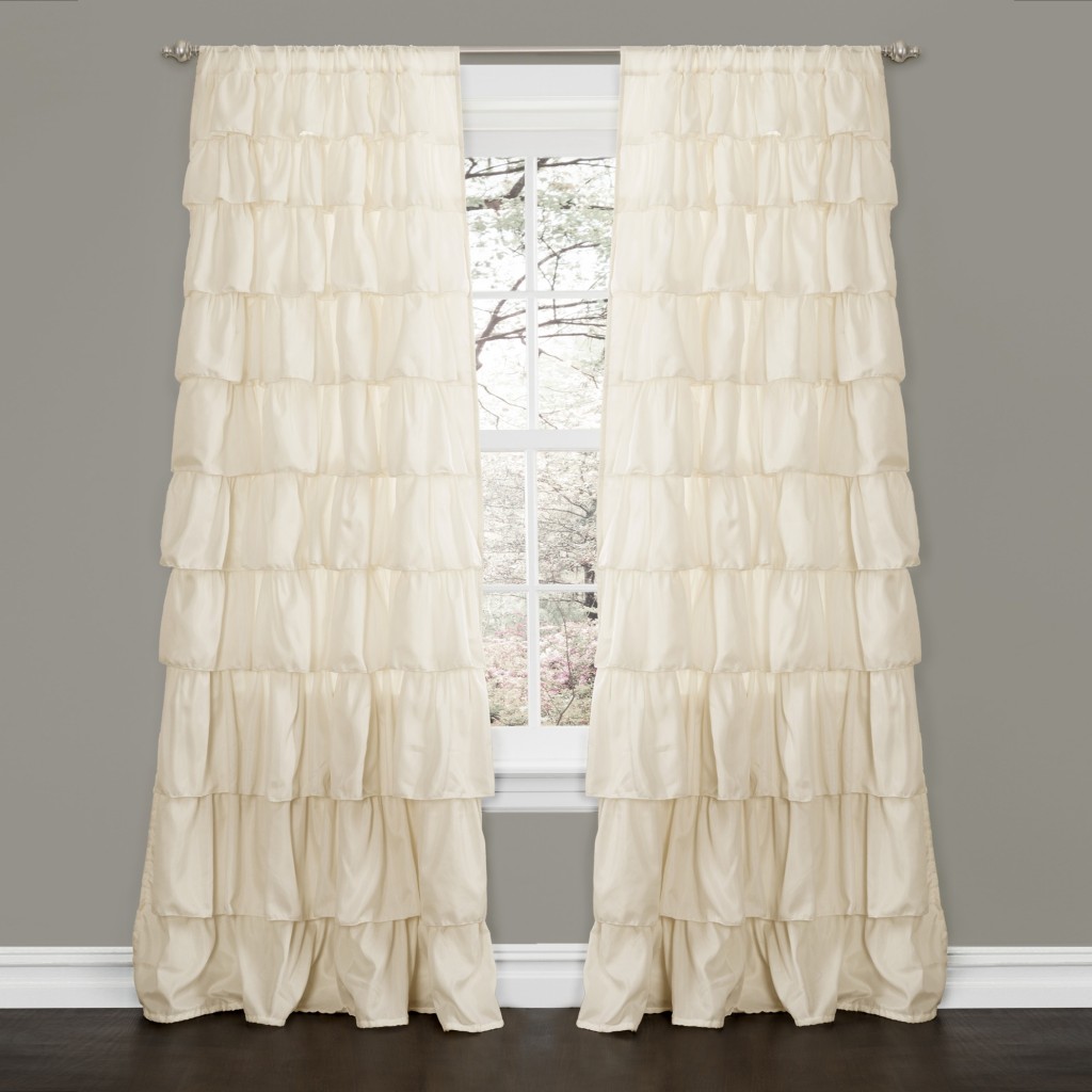 Ruffled Window Curtains in Curtain