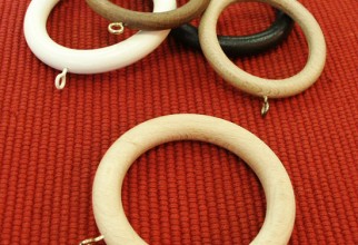 550x550px Wooden Curtain Rings Picture in Curtain