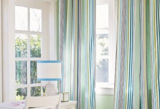 600x600px Blue Green Curtains Picture in Curtain