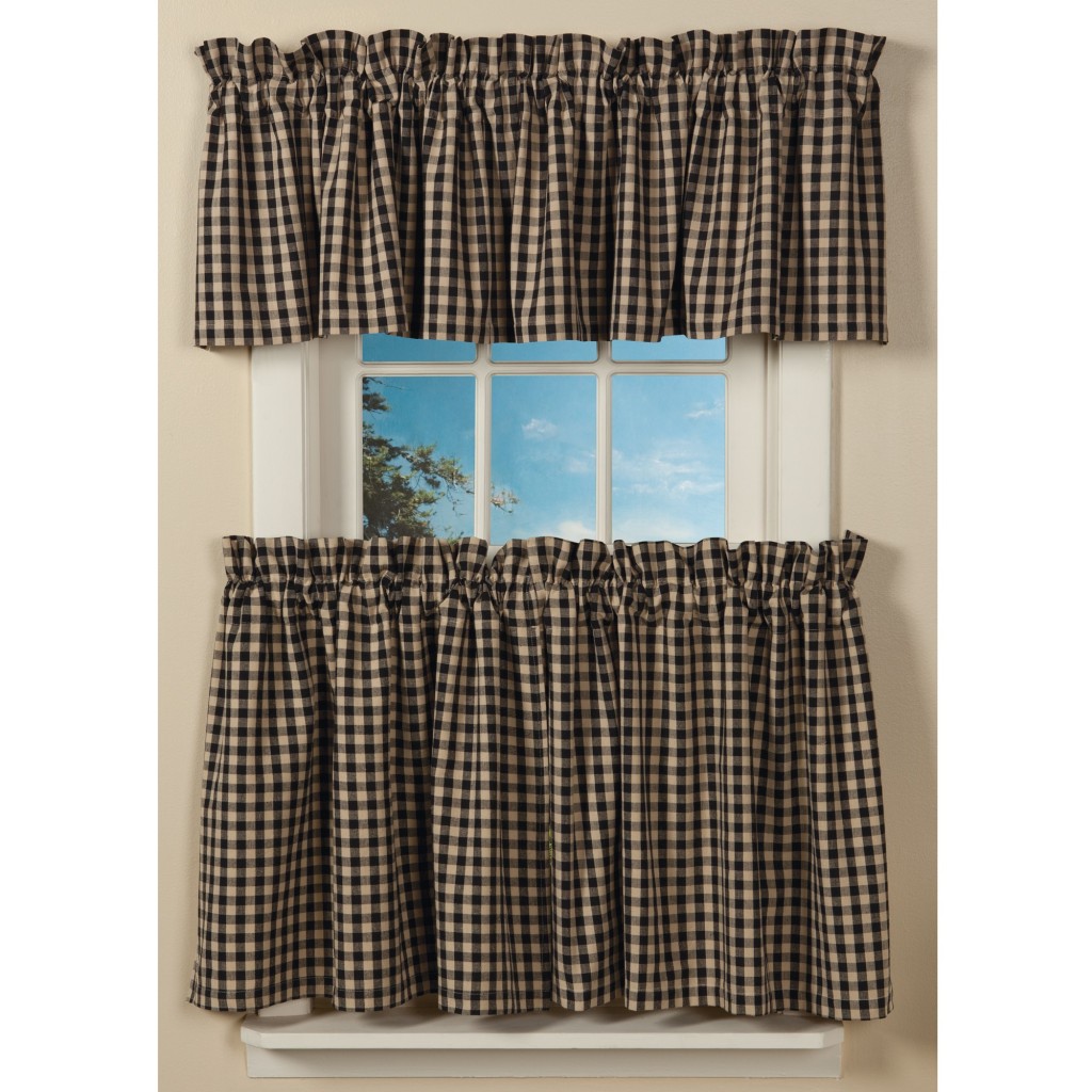 Checkered Curtains in Curtain