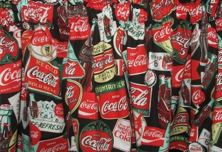 640x480px Coca Cola Curtains Picture in Curtain