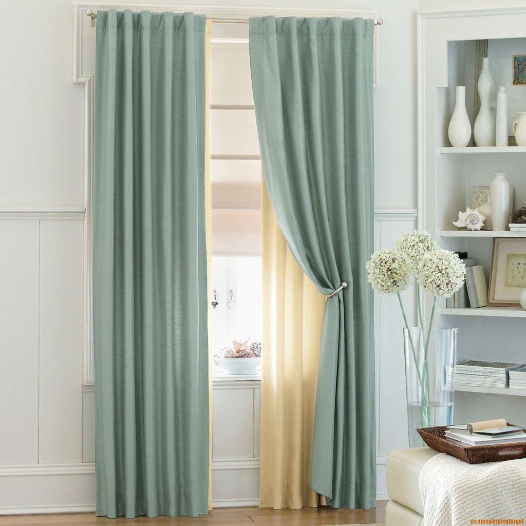 Curtain Drapes in Curtain