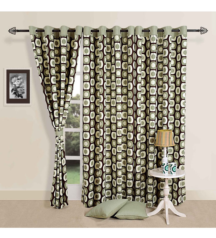 Geometric Pattern Curtains in Curtain