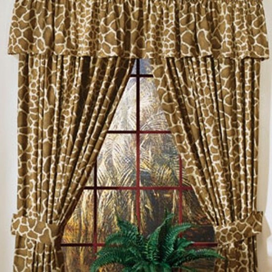 Giraffe Curtains in Curtain