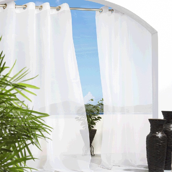 Neo Angle Shower Curtain Rod in Curtain