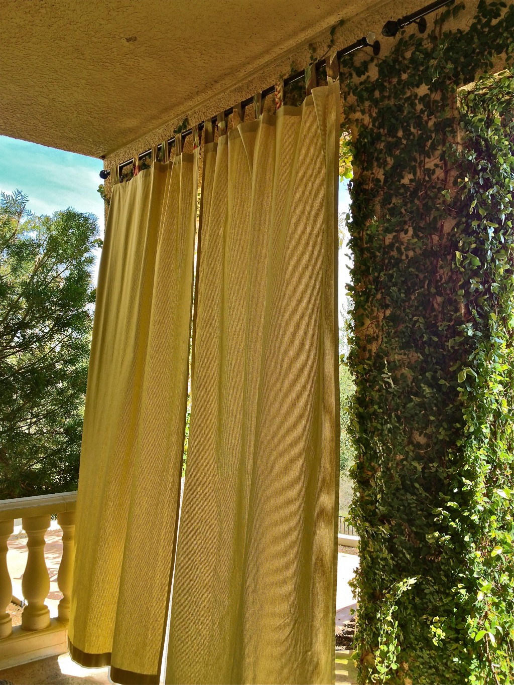 Outdoor Privacy Curtains in Curtain