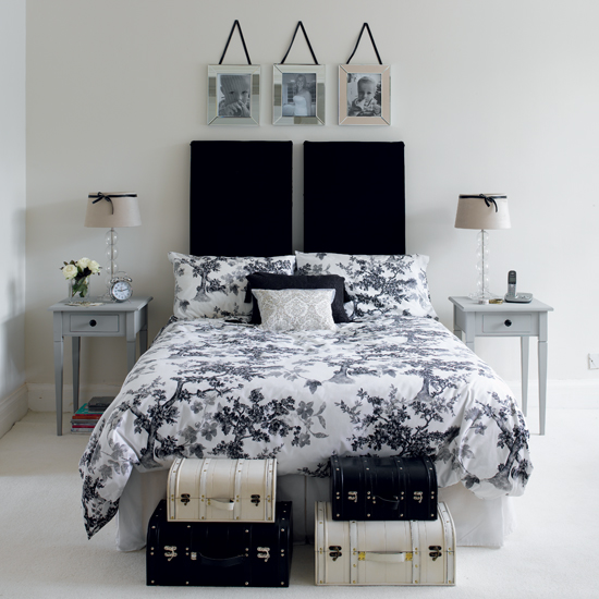 Black And White Rooms in Bedroom