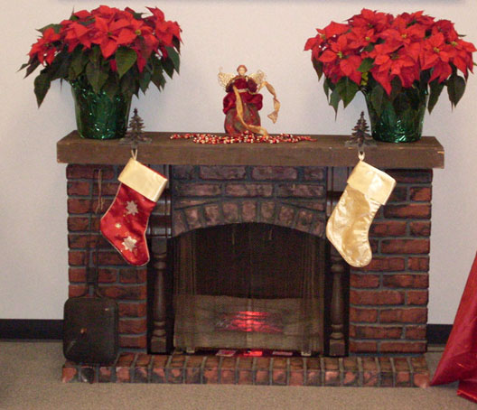 Chimney Christmas Decorations in Fire Place