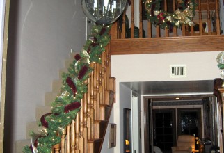 1839x1941px Christmas Staircase Picture in Interior Design