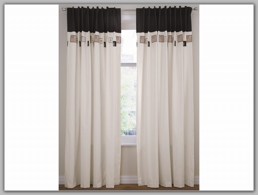 Curtains Vs Drapes in Curtain
