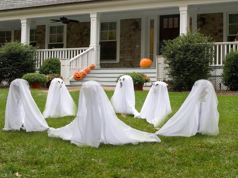 Homemade Outdoor Halloween Decorations Ideas in inspiration