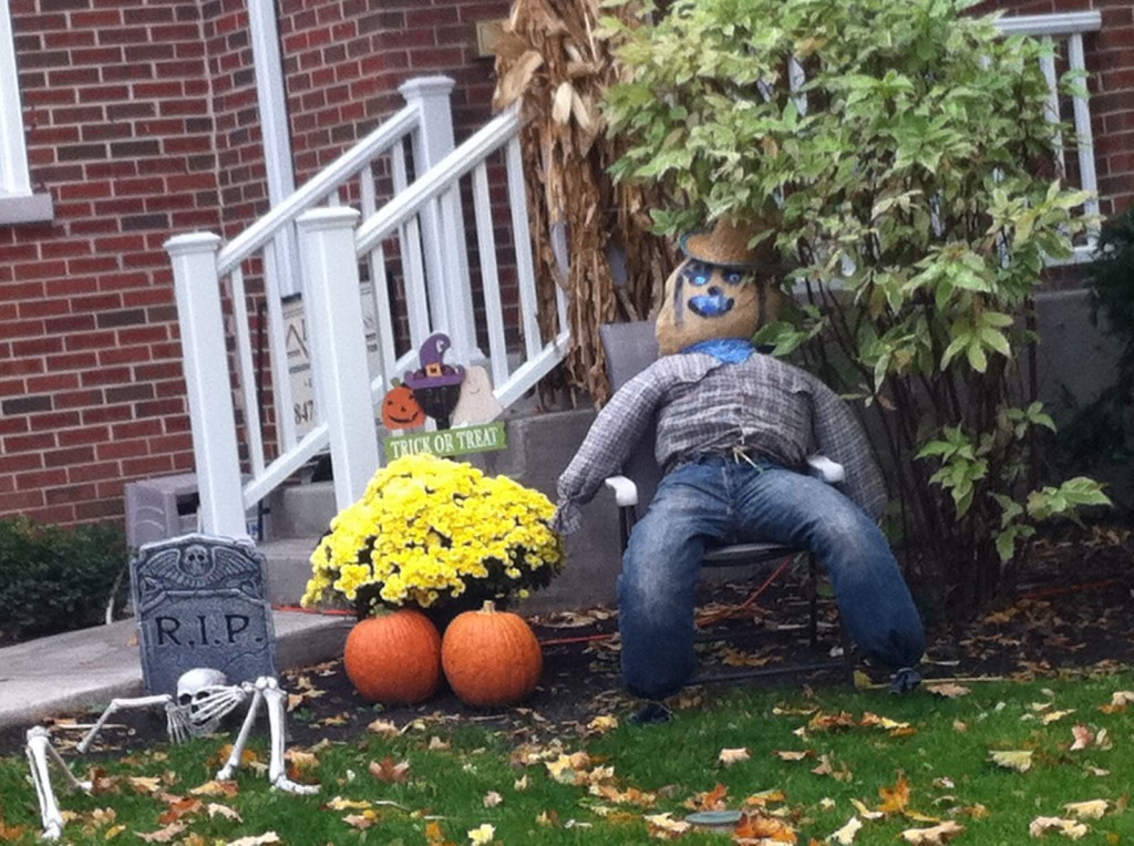 Homemade Scary Halloween Decorations Outside in inspiration