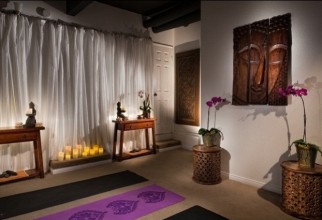 640x425px Meditation Room Decor Picture in Interior
