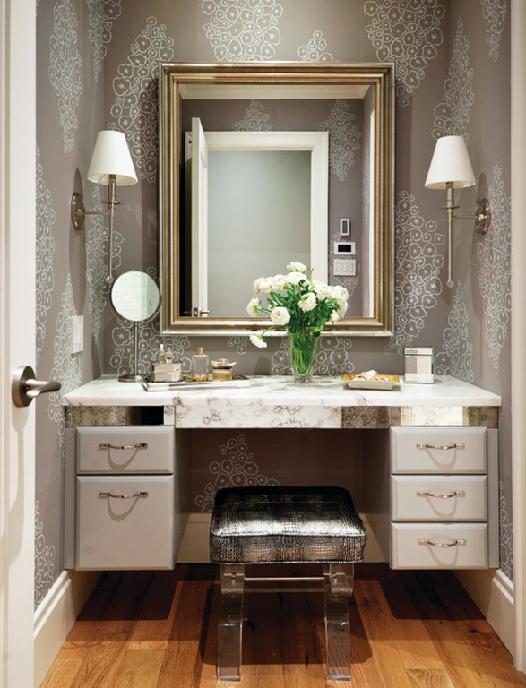 Modern Dressing Table in Table