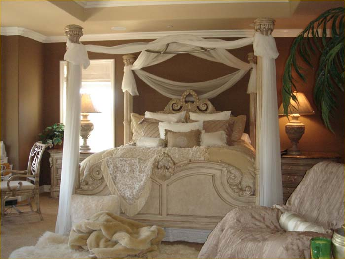 700x525px Romantic Bedroom Designs Picture in Bedroom