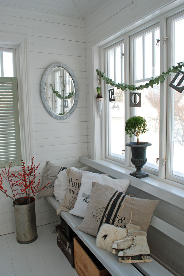 Scandinavian Christmas Decor in Interior Design