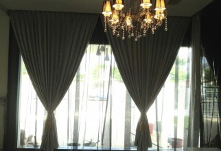 736x550px Side Window Curtains Picture in Curtain