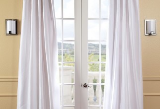 700x922px White Silk Curtains Picture in Curtain