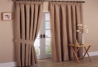 800x600px Window Curtains And Drapes Picture in Curtain
