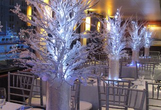 480x640px Winter Themed Centerpieces Picture in Table