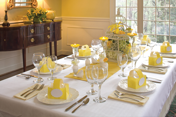 Easter Table Decorating Ideas in Table
