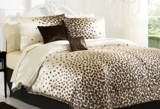 500x500px Leopard Print Bedroom Ideas Picture in Bedroom