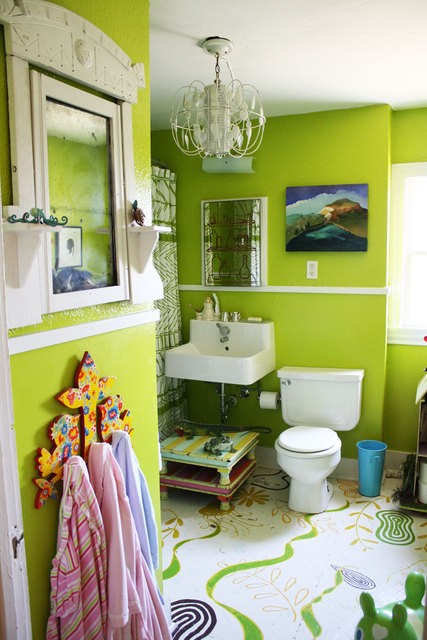 Lime Green Bathroom in Bathroom