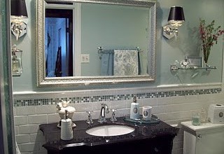 320x240px Fabulous  Traditional Small Bathroom Makeovers Picture Ideas Picture in Bathroom
