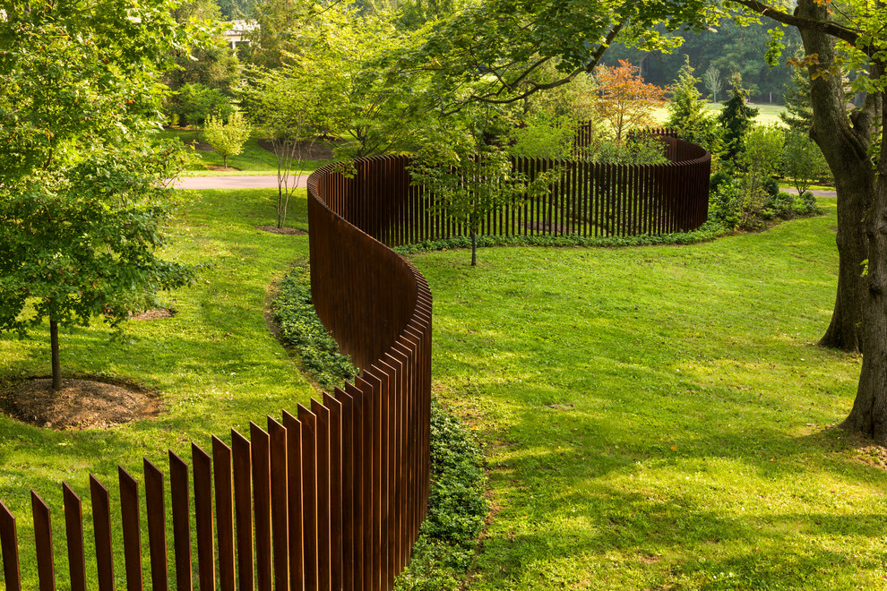 Beautiful  Contemporary Rabbit Fence Garden Photo Inspirations in Garden Fence