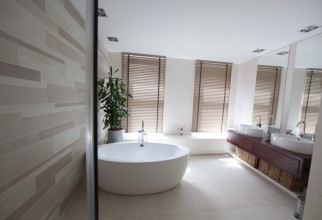 800x534px Breathtaking  Contemporary Big Bathrooms Image Inspiration Picture in Bathroom